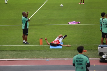 Panamá viaja a Estados Unidos con dudas por Adalberto Carrasquilla previo al Mundial 2026
