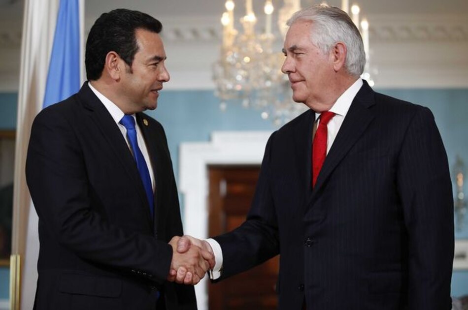 Trump y el presidente de Guatemala dialogan sobre migración y seguridad