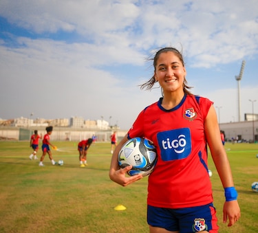 Rosario Vargas habló de la preparación en Arabia Saudita y el debut mundialista