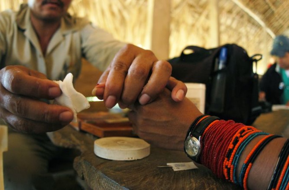 Medicina tradicional se abre paso