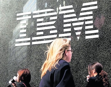 IBM lanza una oferta mejorada de servicios para telefonía móviles
