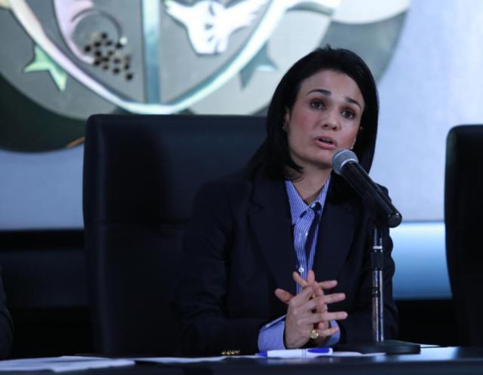 Panamá da plazo a Colombia para exclusión de lista de paraíso fiscal