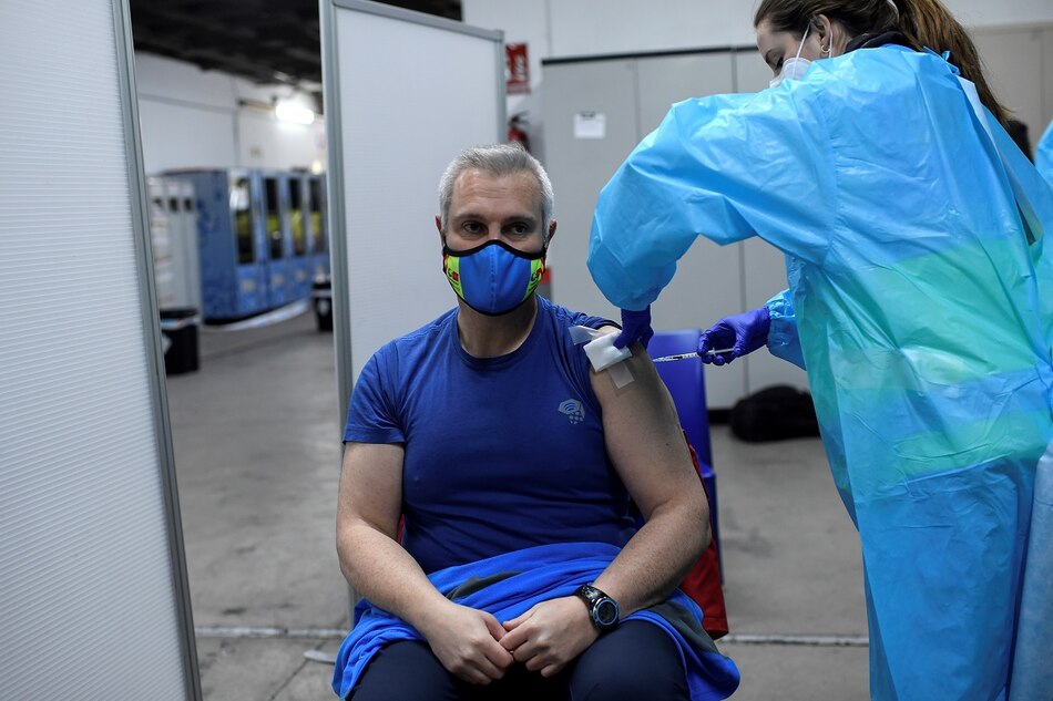 España prolonga las limitaciones a las llegadas desde Reino Unido, Brasil y Sudáfrica