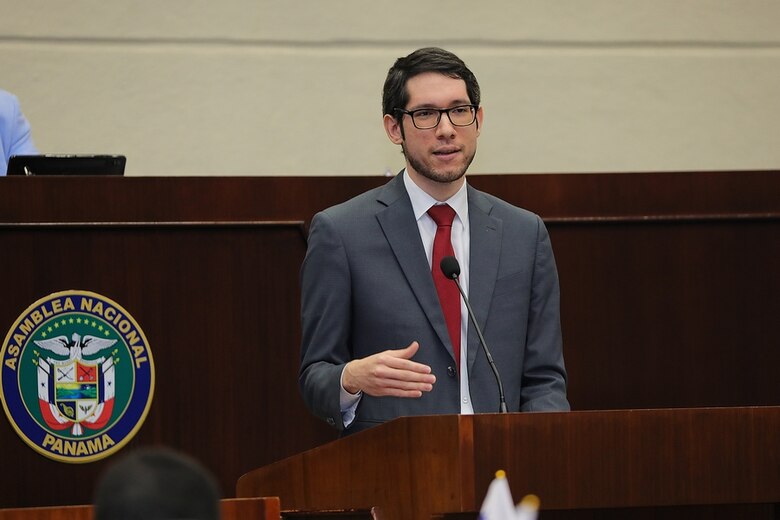 Los desafíos del Ifarhu: Deudas de becas y la recuperación de fondos de auxilios económicos