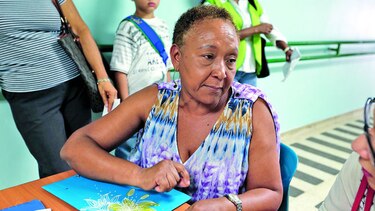 ‘Por favor, compren mi medicina’