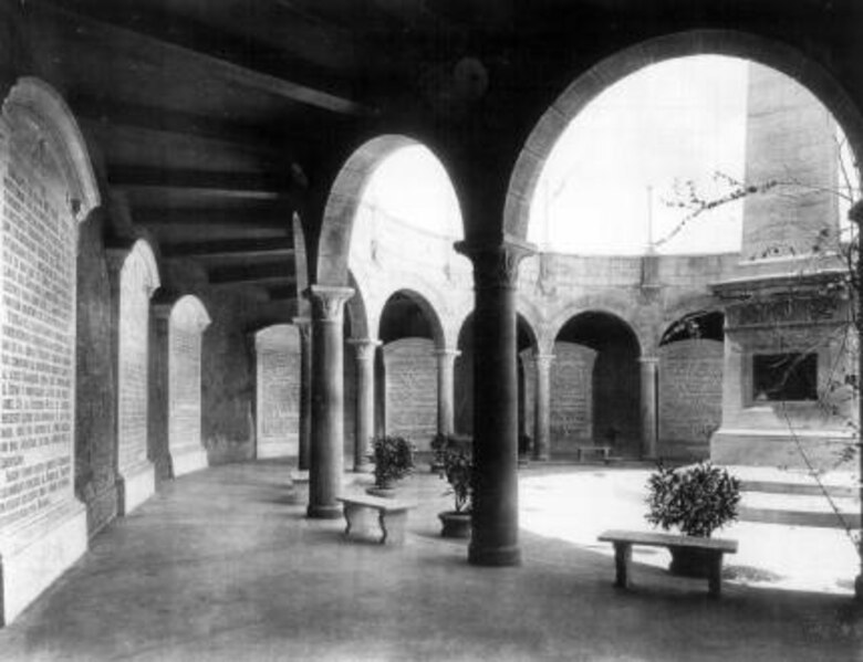 De Las Bóvedas y aledaños