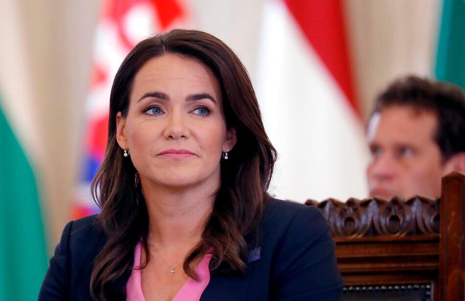 Dimite la presidenta de Hungría, Katalin Novak, tras un polémico indulto