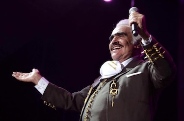 Cantante Vicente Fernández en estado grave pero estable