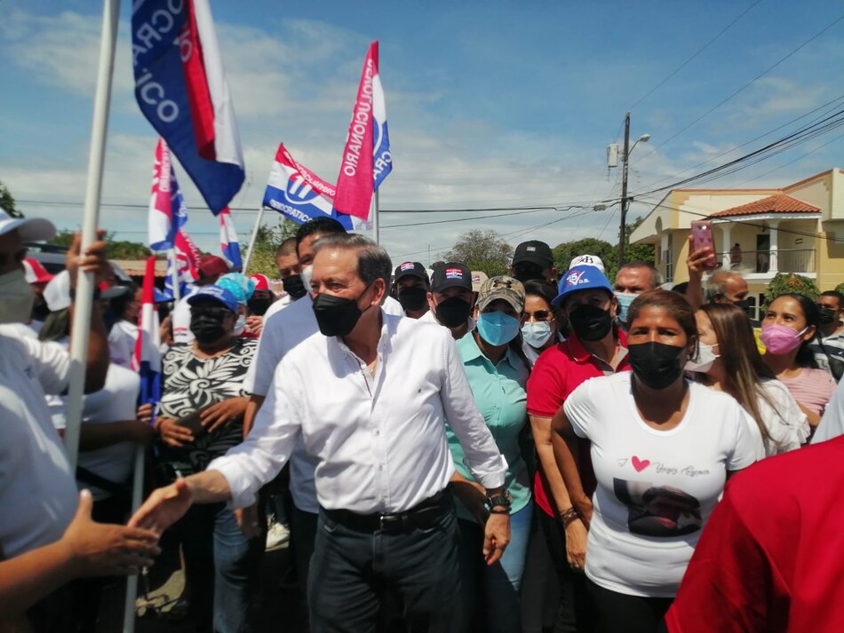 Presidente pide a transportistas que sigan en el diálogo antes de tomar medidas para paralizar el servicio