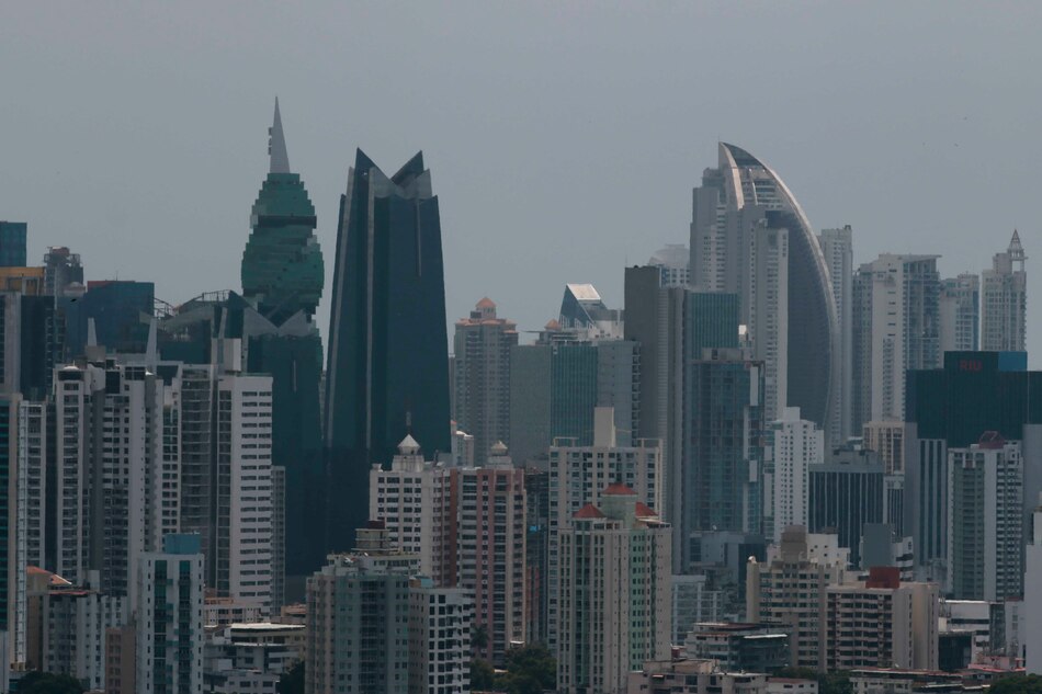 España actualiza lista de países no cooperadores; Panamá no aparece