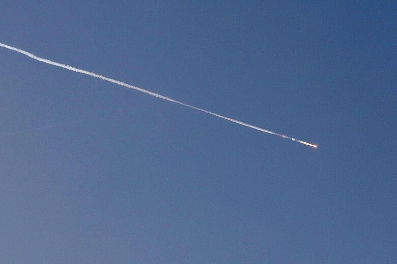 Trump dice que un acuerdo de cese el fuego entre Israel e Irán “ya está en vigor”, pero Tel Aviv acusa a Teherán de violarlo y ordena más ataques