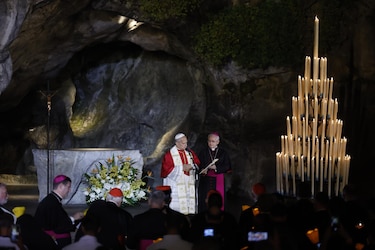 El papa León XIV expresa a víctimas de abusos francesas su compromiso ‘para que jamás se repita’