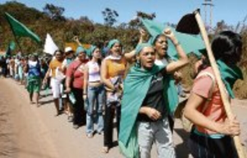 Bush, ‘persona no grata’