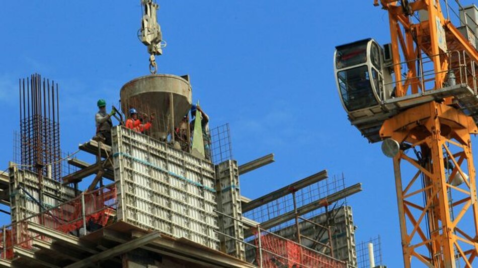 Caen los empleos en las empresas privadas