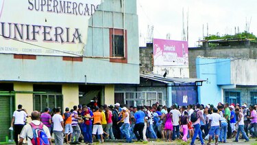 Un muerto y 60 detenidos en saqueo