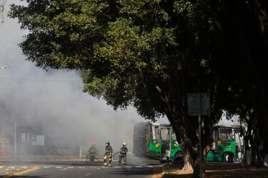 ‘Una hora de disparos’: el encierro de turistas a metros de la guarida de ‘El Mencho’