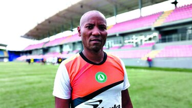 Alianza despide a Cubillas y nombre a Daniel Valencia