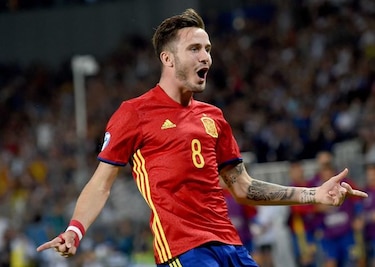 Ñíguez deslumbra y pone a España en la final