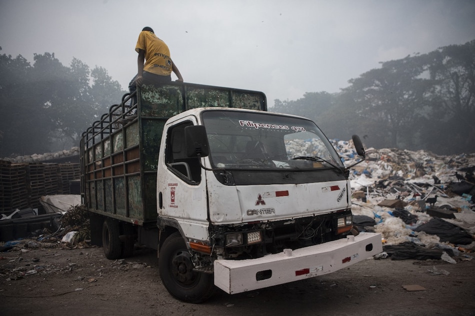 Últimos focos del incendio de cerro Patacón están siendo mitigados; se reanuda la recepción de desechos