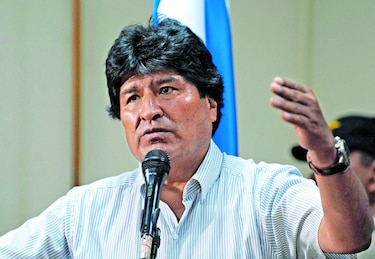 Evo Morales anuncia que se lanzará de nuevo a la presidencia pese a estar inhabilitado y perder referendo