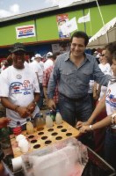 Opositores atribuyen caída de Torrijos a la falta de liderazgo