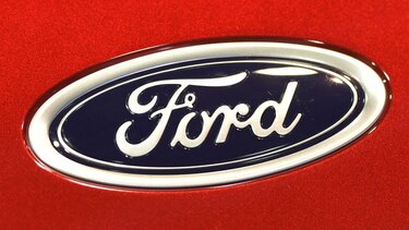 Ford llama a revisión a 828 mil vehículos vendidos en Estados Unidos y México