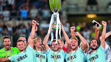 Lazio se llevó la Supercopa