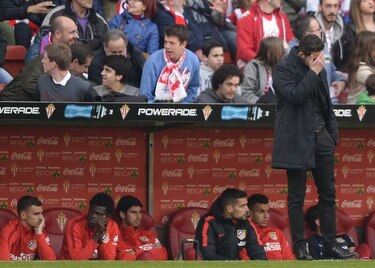 Atlético de Madrid va perdiendo las esperanzas tras caer este sábado con el Sporting de Gijón
