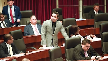 El agrio lamento de los diputados
