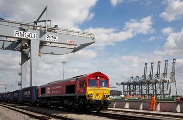 Parte de Londres a China primer tren británico de la Ruta de la Seda