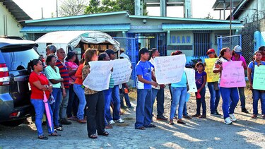 Carencia de agua, mal que agobia a miles