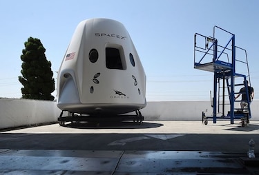 El primer vuelo tripulado de SpaceX a la Estación Espacial Internacional programado para mayo