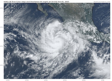Priscilla baja a huracán categoría 1 en el suroeste de la península de Baja California