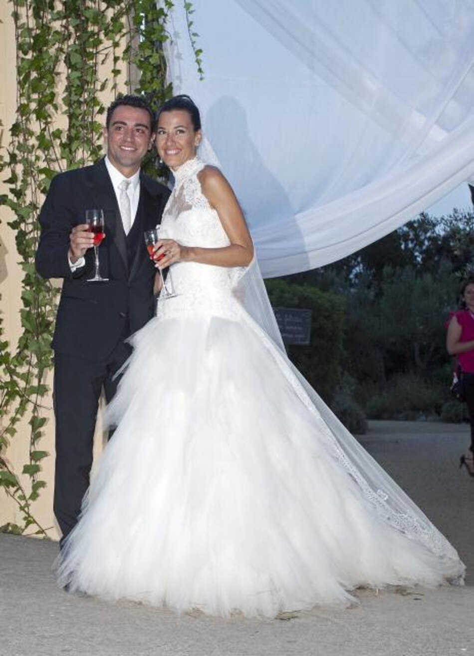 Xavi Hernández contrae matrimonio en Blanes con Nuria Cunillera