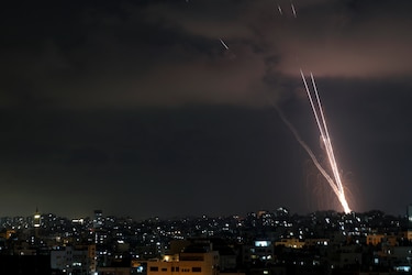 Bombardeos israelíes contra Gaza y cohetes de la Yihad Islámica contra Israel