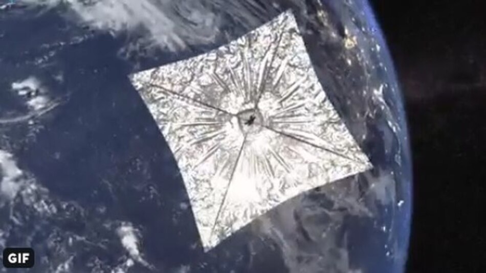 La vela solar estadounidense LightSail 2 se despliega en el espacio