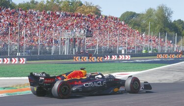 Verstappen manda en casa de Ferrari