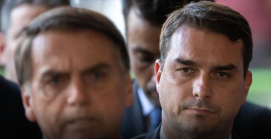 Allanan inmuebles de exasesores de hijo de Jair Bolsonaro