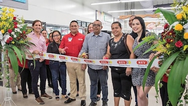 Supermercados Rey abre su nueva sucursal en el corazón de Penonomé