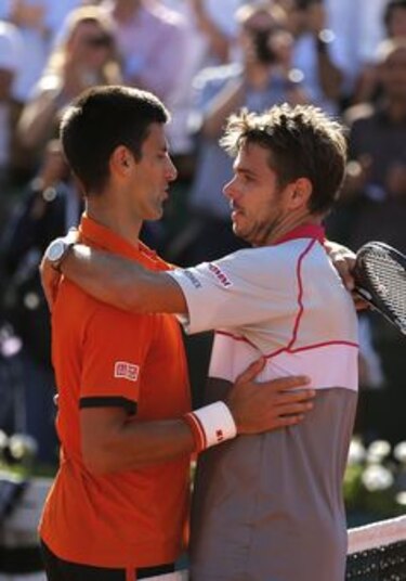 Wawrinka se alza con Roland Garros ante el número uno Djokovic