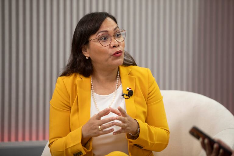 Patsy Lee: ‘No podemos arrodillarnos ante el Ejecutivo’ | La Prensa Panamá