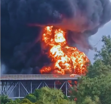 Fuego bajo el puente de las Américas enciende alarmas sobre seguridad y controles