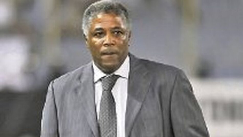 Maturana medita el caso de Eduardo Lara