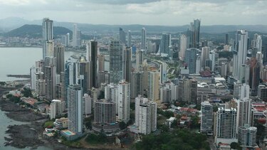 La ciudad que murió por una 'cumbre'