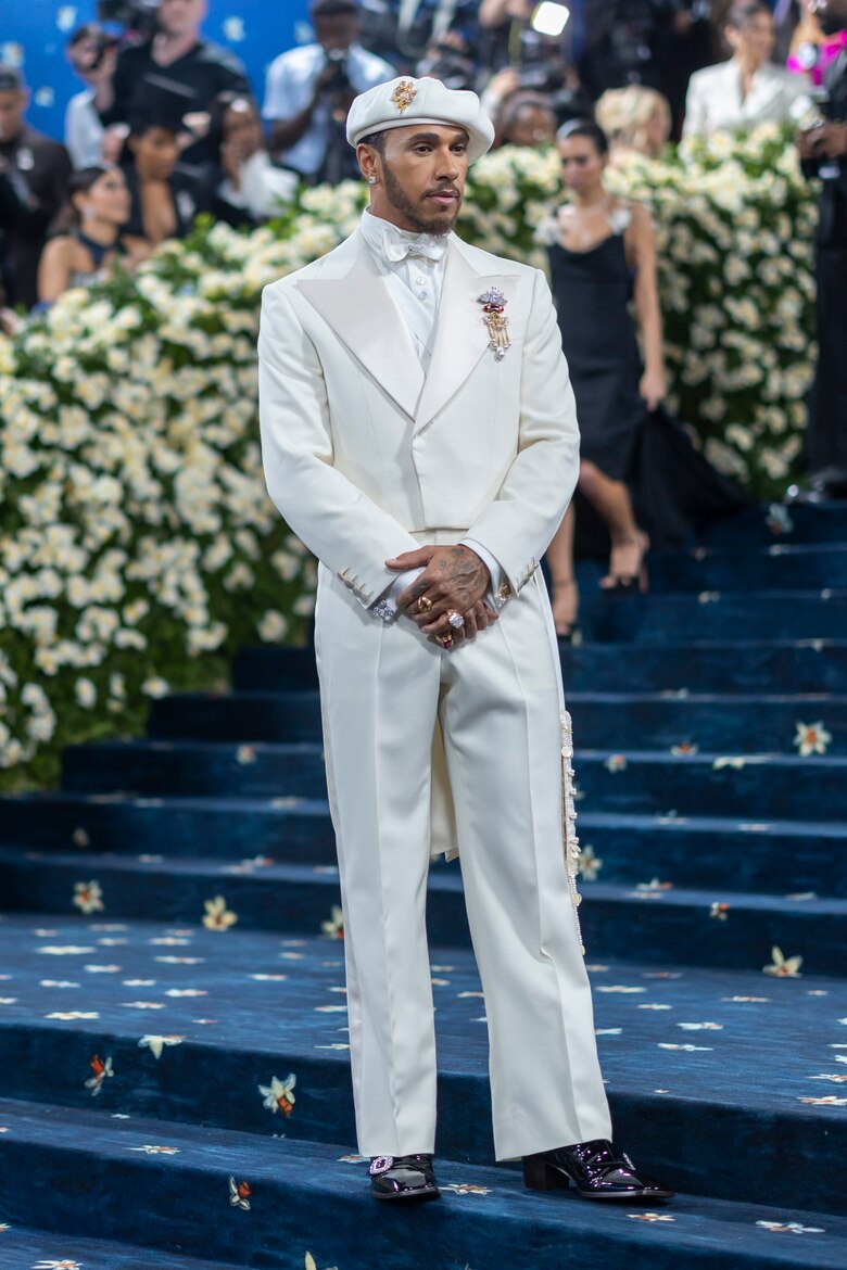 Met Gala se llena de estrellas del deporte; Colin Kaepernick lidera la presencia deportiva