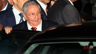 Raúl Castro aterriza en Panamá