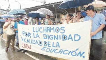 ‘Aquí en Colón los buenos docentes son más’: Molinar