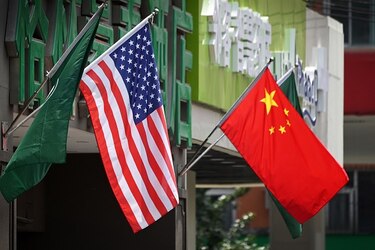 China y estados Unidos se comprometen a implementar acuerdo comercial