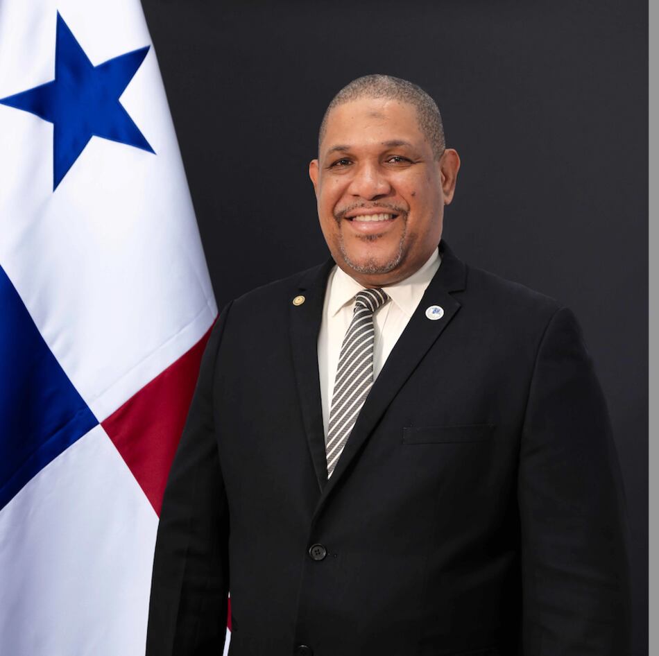 Carlos Godoy Othón es designado como nuevo director del Ifarhu