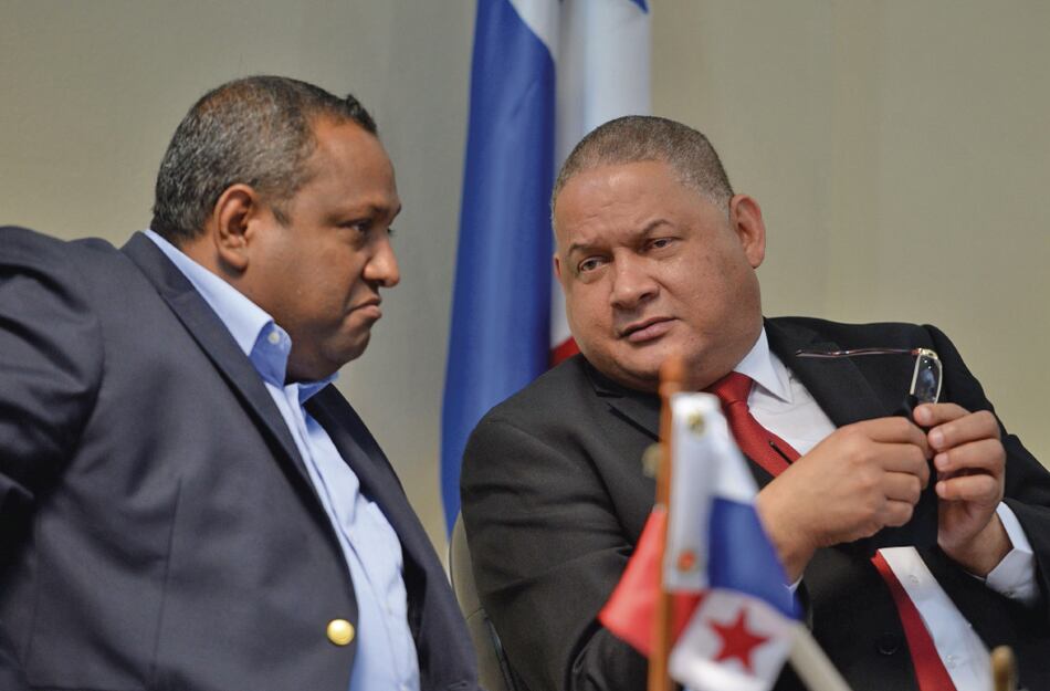 Benicio Robinson, Raúl Pineda y Yanibel Ábrego repiten en Presupuesto